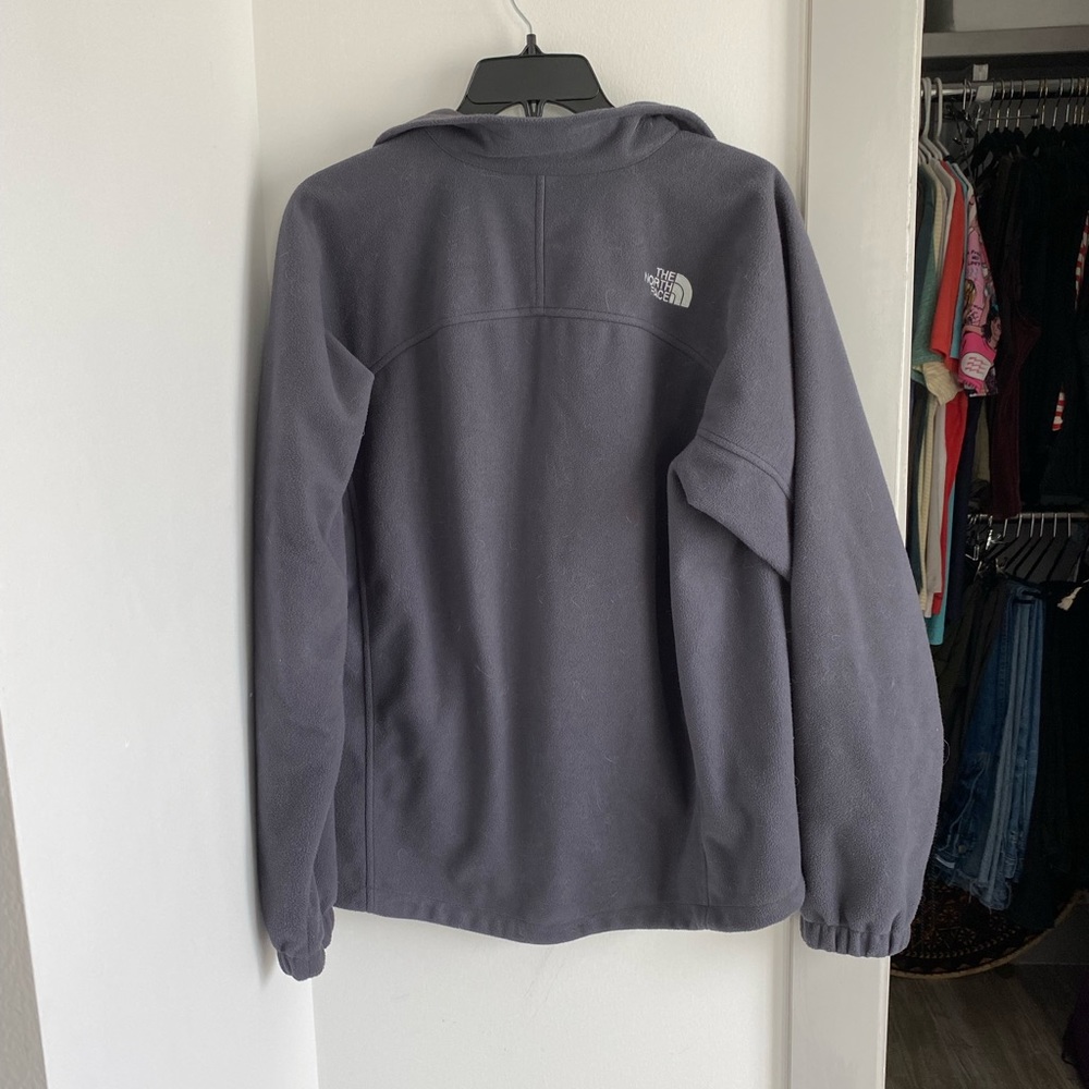 Men’s north face jacket - Picture 3 of 4